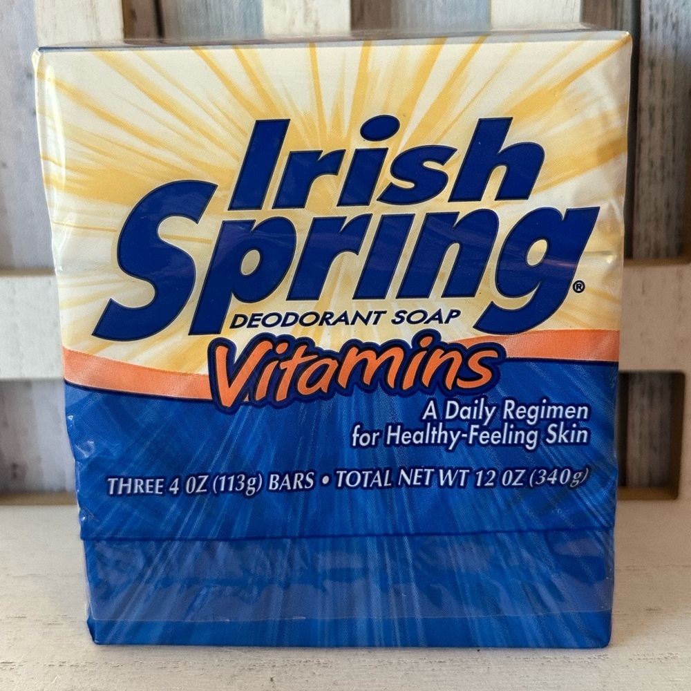 Vintage 3-Pack IRISH SPRING Deodorant Soap w/ Vitamins 4oz Bar Discontinued NOS